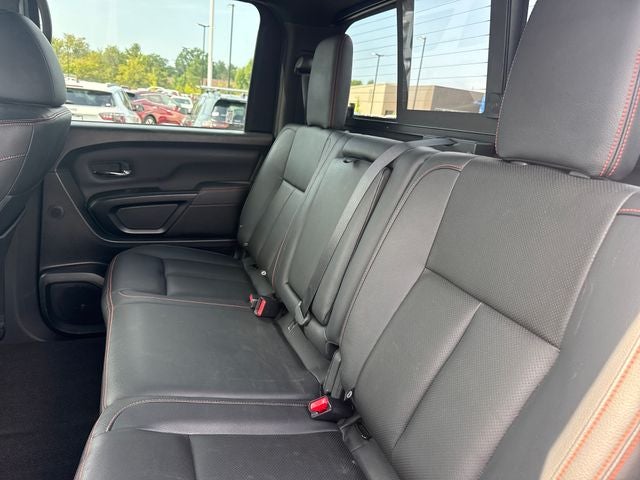 2024 Nissan Titan PRO-4X - Photo 13