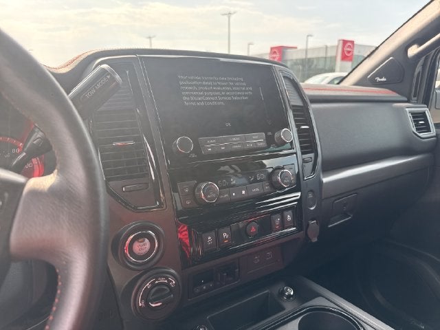 2024 Nissan Titan PRO-4X - Photo 18