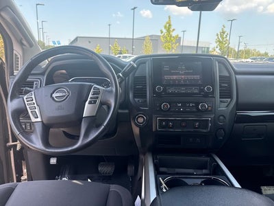 2024 Nissan Titan SV