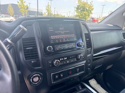 2024 Nissan Titan SV