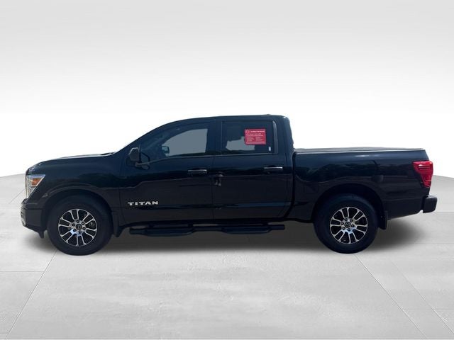 2024 Nissan Titan SV