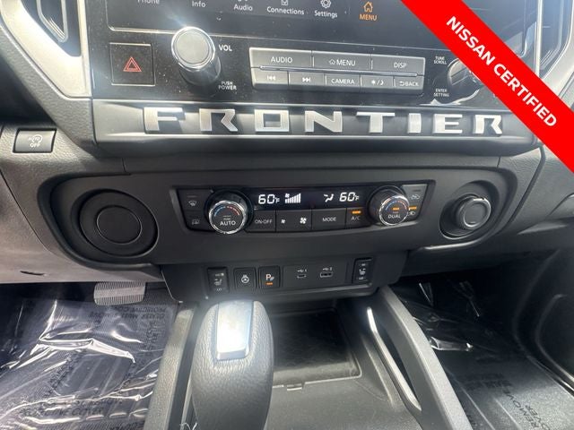 2025 Nissan Frontier SV