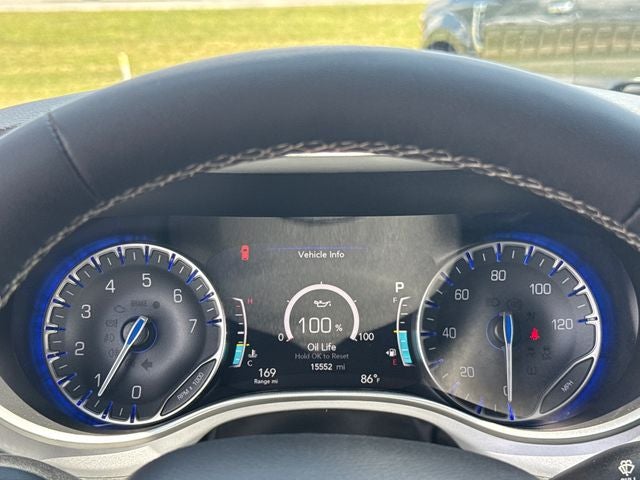 2024 Chrysler Pacifica Touring Handicap Access Van