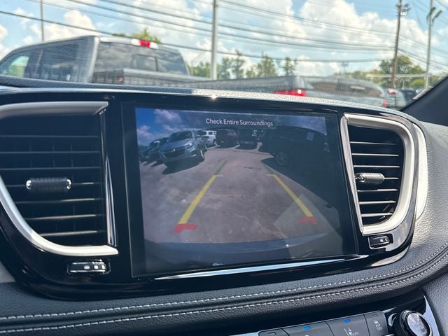 2024 Chrysler Pacifica Touring Handicap Access Van