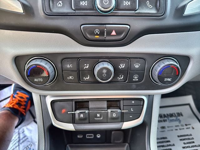 2023 GMC Terrain SLE