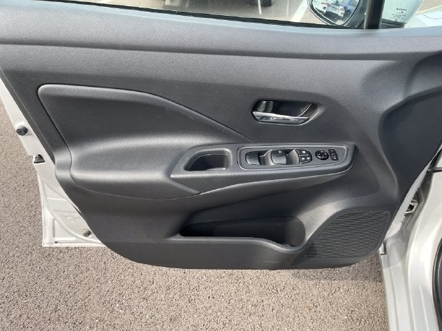 2024 Nissan Versa 1.6 SV