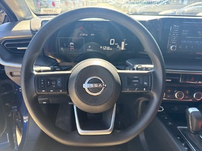 2025 Nissan Kicks S