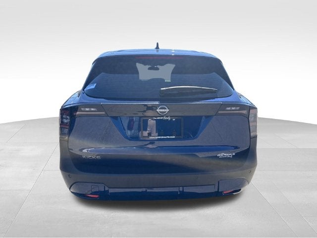2025 Nissan Kicks S
