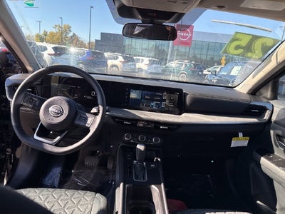 2025 Nissan Kicks SV
