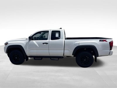 2022 Toyota Tacoma SR V6