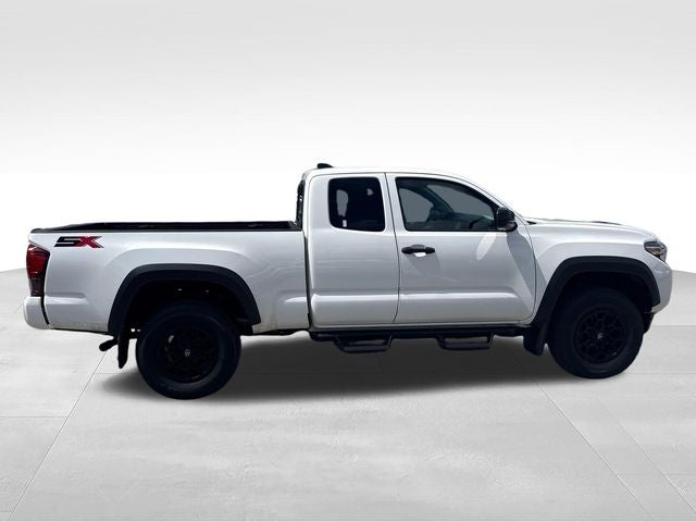 2022 Toyota Tacoma SR V6