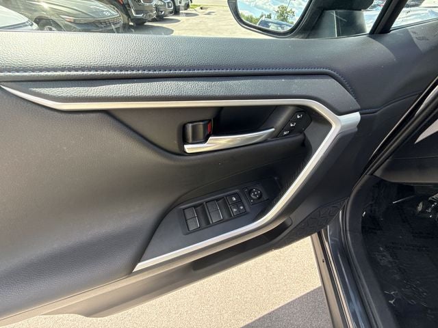 2023 Toyota RAV4 Hybrid XSE Technology Package