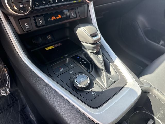 2023 Toyota RAV4 Hybrid XSE Technology Package
