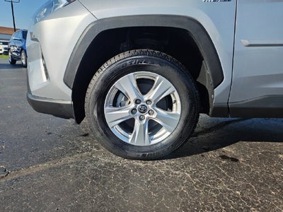 2021 Toyota RAV4 Hybrid XLE