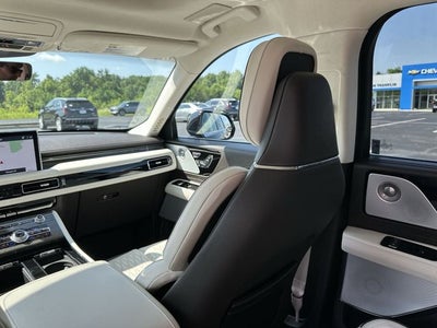 2024 Lincoln Aviator Black Label