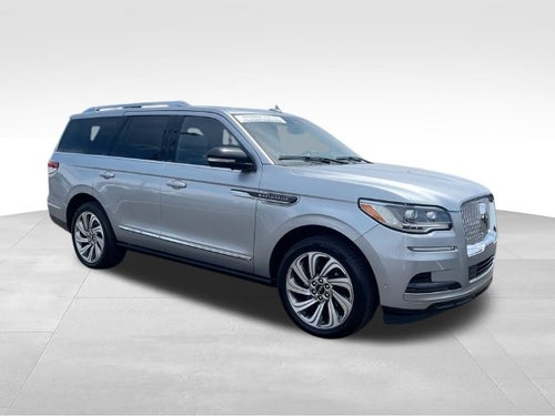 2023 Lincoln Navigator Reserve