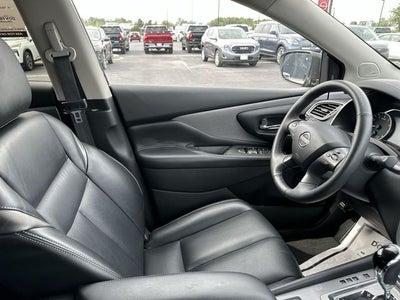 2023 Nissan Murano SL