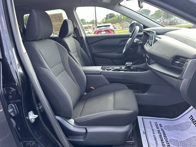 2025 Nissan Rogue S