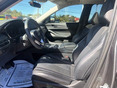 2023 INFINITI QX60 LUXE