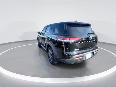 2023 Nissan Pathfinder S