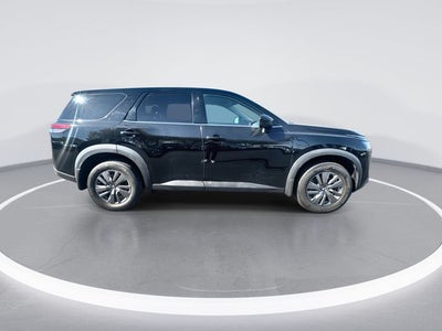 2023 Nissan Pathfinder S