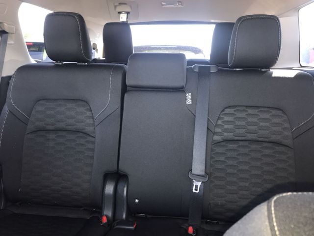 2024 Nissan Pathfinder S