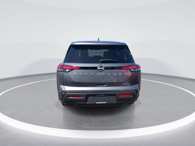 2024 Nissan Pathfinder S