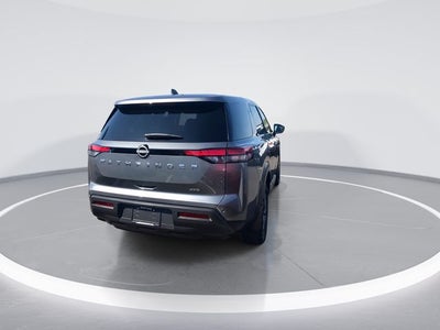 2024 Nissan Pathfinder S