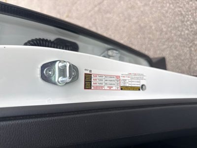 2023 Nissan Pathfinder SV