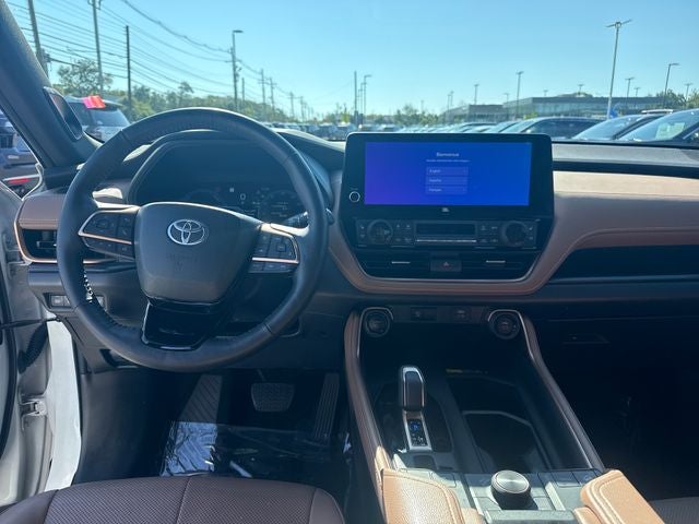 2024 Toyota Grand Highlander Hybrid MAX Platinum