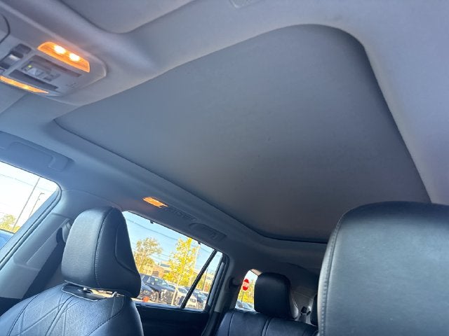 2022 Toyota Highlander Hybrid Platinum