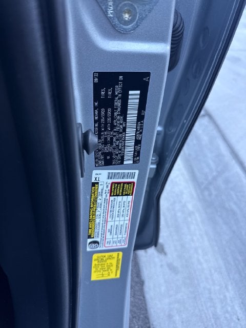 2022 Toyota Highlander Hybrid Platinum