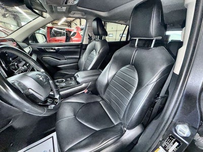 2021 Toyota Highlander Hybrid XLE
