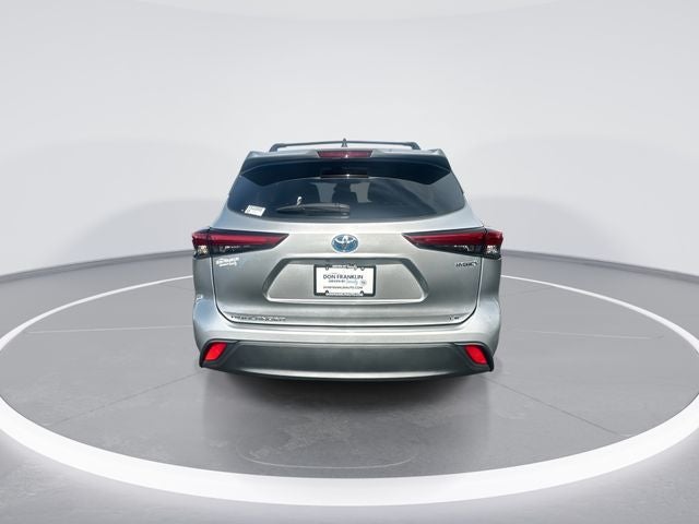 2023 Toyota Highlander Hybrid LE