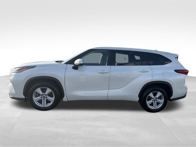 2021 Toyota Highlander LE