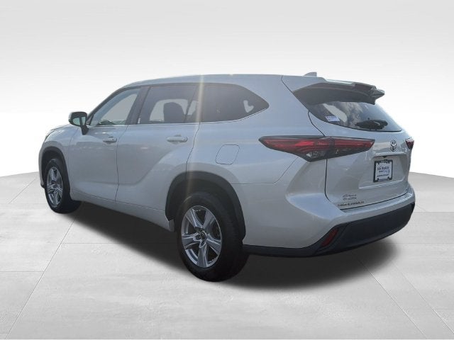 2021 Toyota Highlander LE
