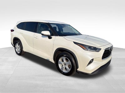 2021 Toyota Highlander LE