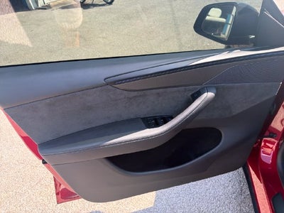 2026 Tesla Model Y Performance