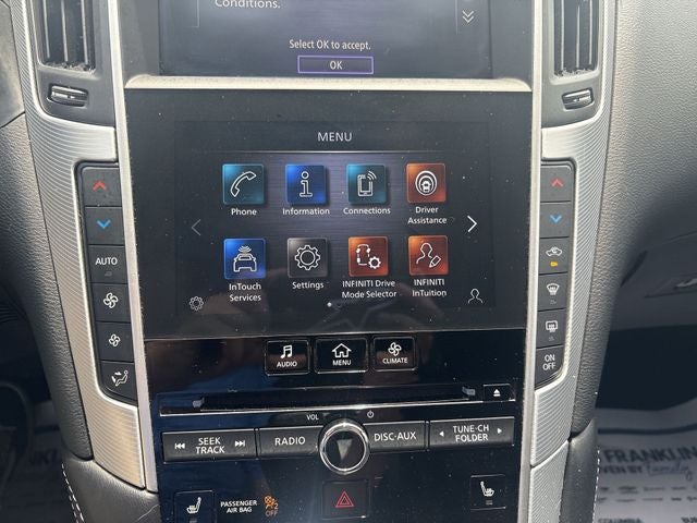 2023 INFINITI Q50 LUXE