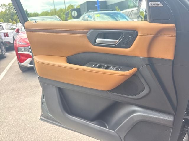 2025 Nissan Armada SL