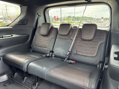 2025 Nissan Armada Platinum