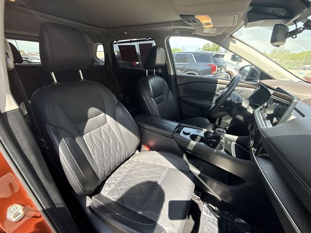 2022 Nissan Rogue Platinum