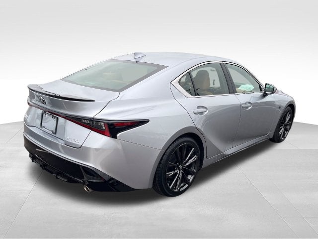2024 Lexus IS 300