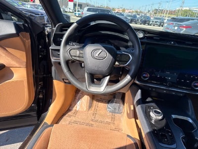 2024 Lexus RZ 300e Luxury