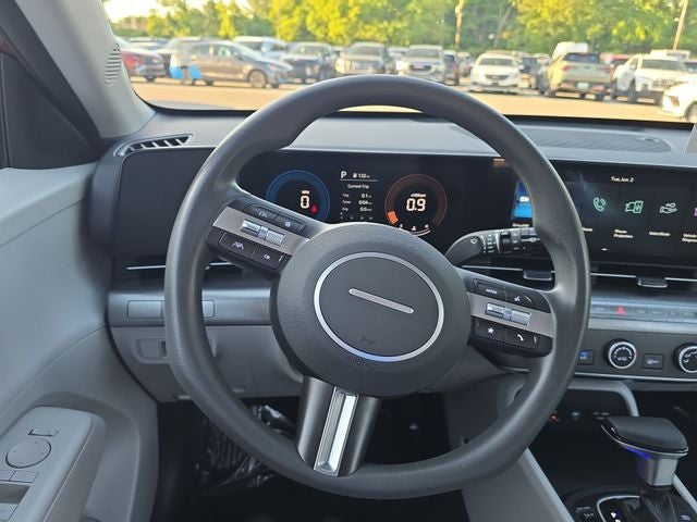 2025 Hyundai Kona SE
