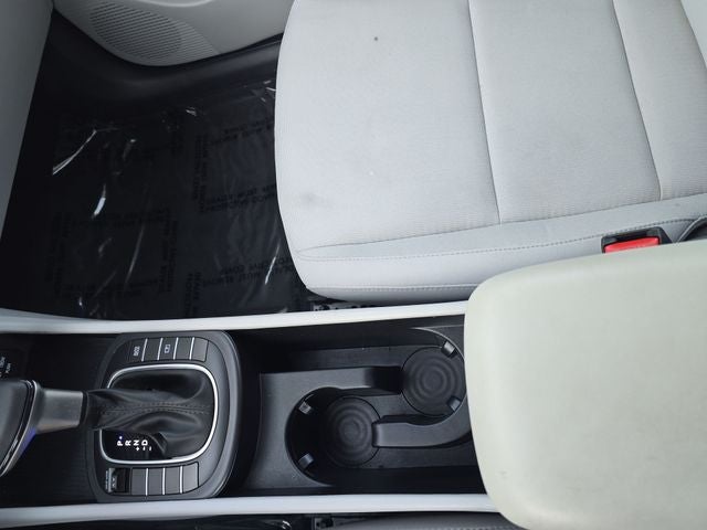 2025 Hyundai Kona SE