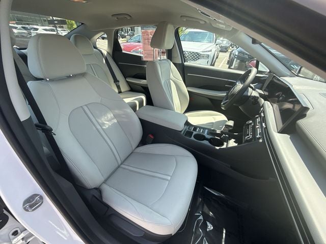 2025 Hyundai Sonata SE