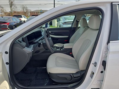 2025 Hyundai Sonata SE