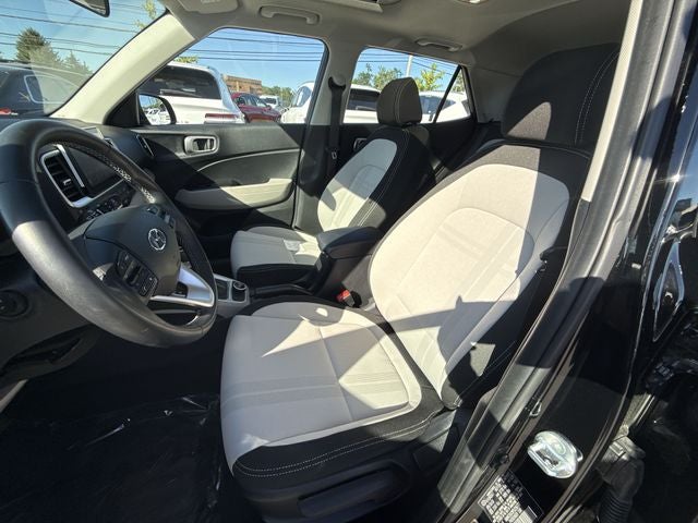 2023 Hyundai Venue SEL