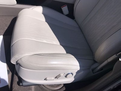 2023 Genesis GV80 2.5T